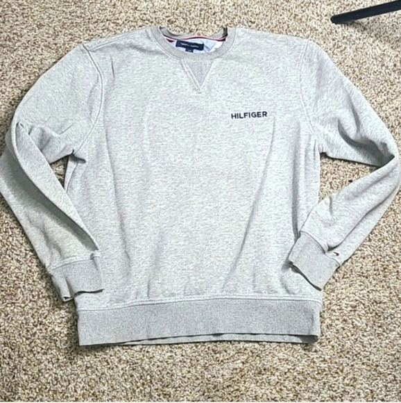 Tommy Hilfiger Crew Neck Sweatshirt - Picture 1 of 6